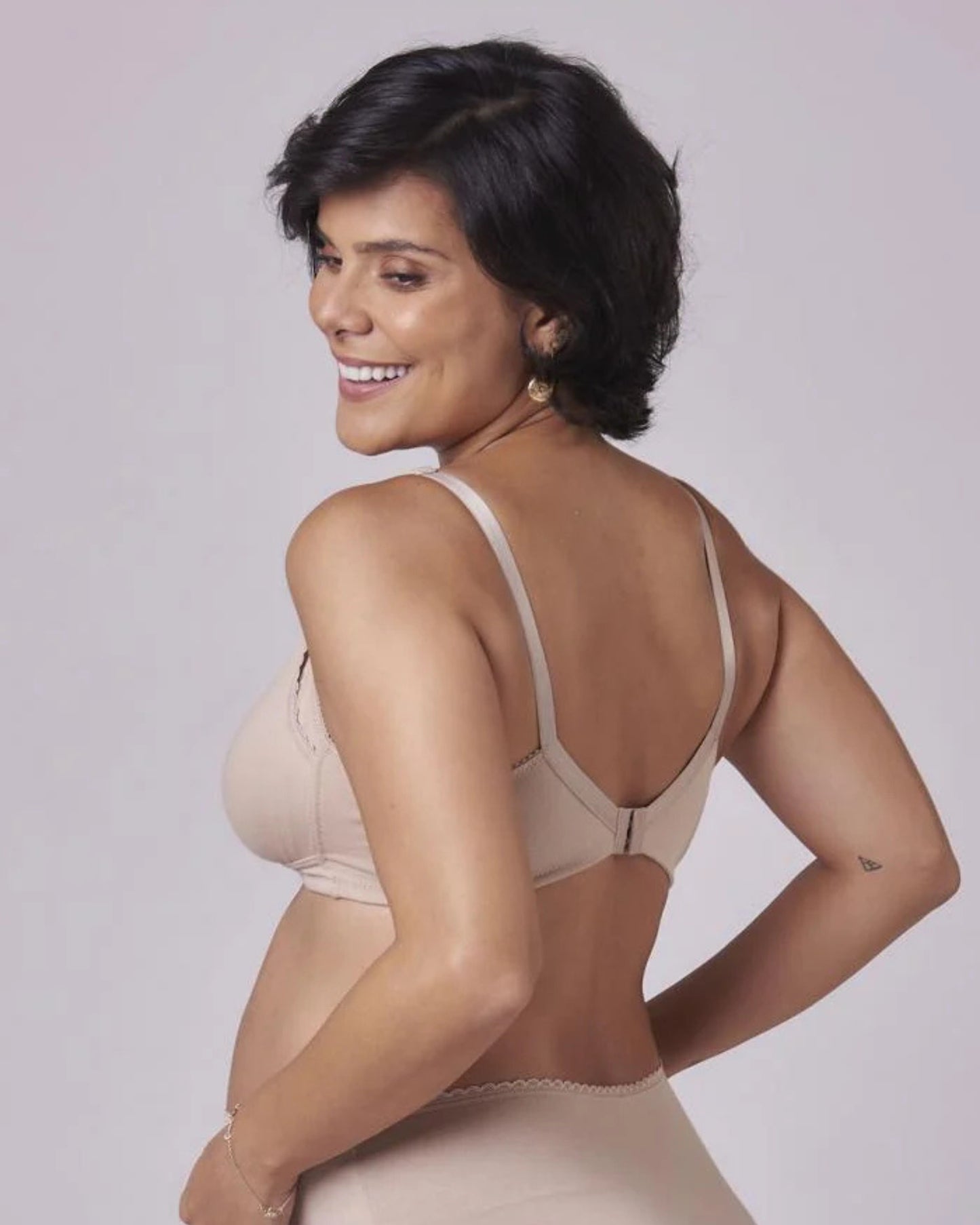 Lucitex® Sostén Maternal Básico · Ref#0010